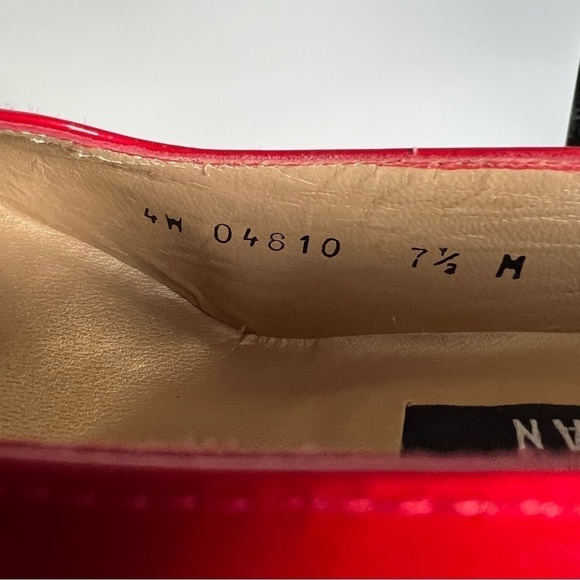 Stuart Weitzman Holly 60 Pump Size 7.5. 60-mm Block Heel. Red Patent Leather. - Picture 8 of 12